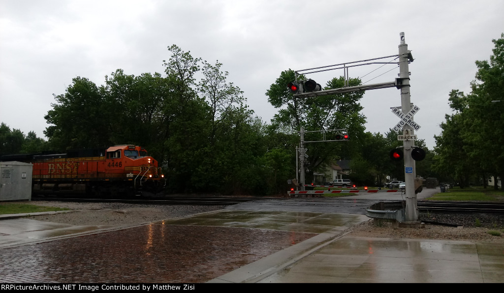 BNSF 4446